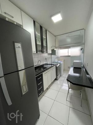 Image 7 - 896045