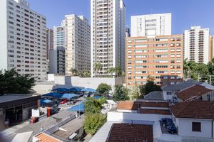 Image 24 - 896051