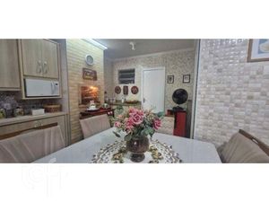 Image 3 - 896065