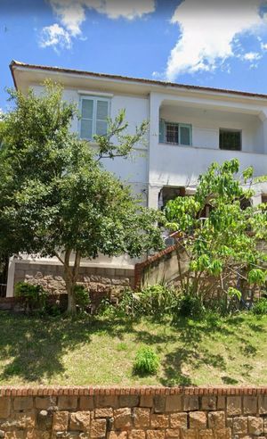 Image 8 - 896066