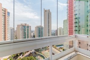 Image 19 - 896069
