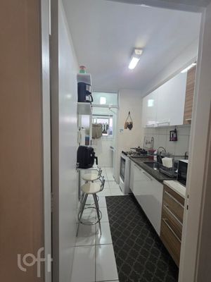Image 3 - 896083