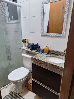 Image 19 - 896094