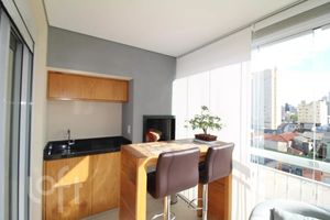 Image 4 - 896099
