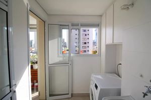Image 9 - 896099