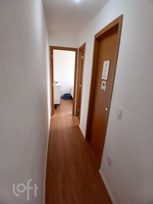 Image 9 - 896107
