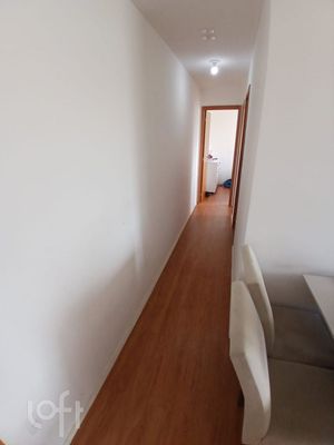 Image 3 - 896107