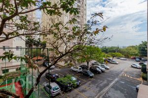 Image 8 - 896112