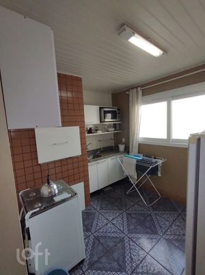 Image 2 - 896117