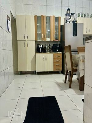 Image 3 - 896118