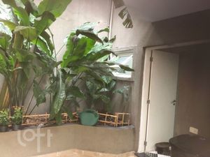Image 14 - 896119