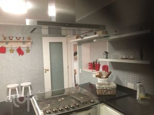 Image 9 - 896119