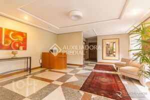 Image 1 - 896136