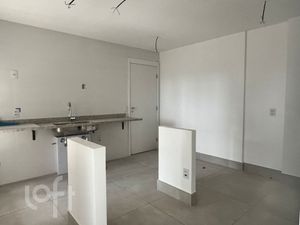 Image 4 - 896141