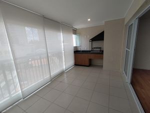 Image 11 - 896144