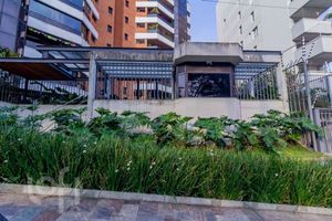 Image 77 - 896152