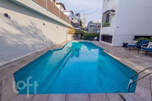 Image 69 - 896152