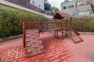Image 65 - 896152