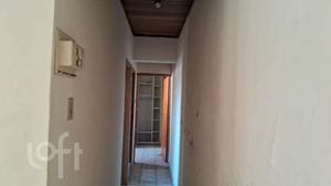 Image 1 - 896155