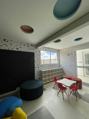Image 9 - 896163