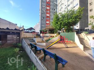 Image 16 - 896187