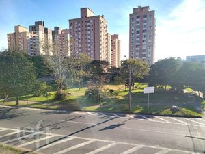 Image 9 - 896187