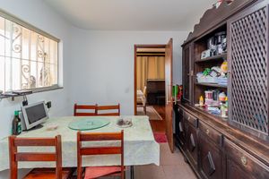 Image 36 - 896205
