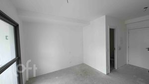 Image 1 - 896207