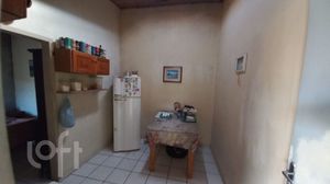 Image 2 - 896214