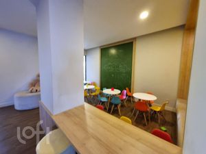 Image 25 - 896224