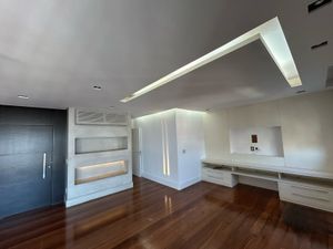 Image 1 - 896228