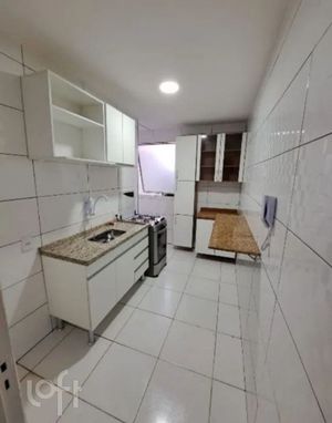 Image 1 - 896235