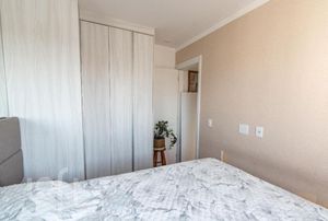 Image 19 - 896238