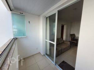 Image 7 - 896239