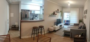 Image 2 - 896241