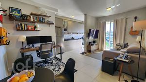 Image 3 - 896271