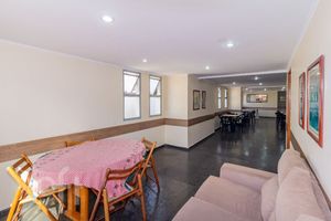 Image 24 - 896275