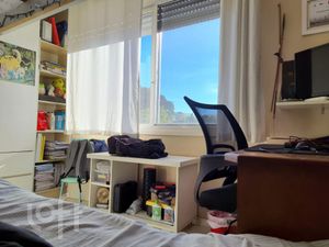 Image 10 - 896276
