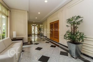 Image 1 - 896278