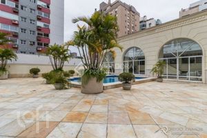 Image 7 - 896278