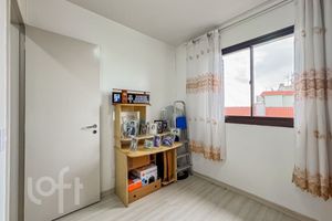 Image 17 - 896279