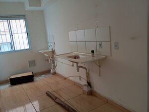 Image 1 - 896286