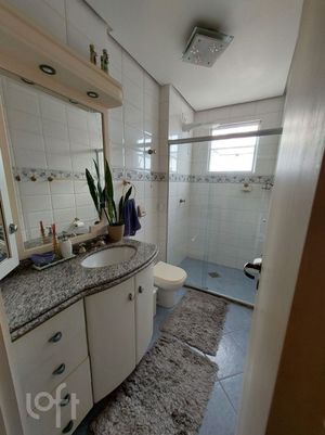 Image 11 - 896292
