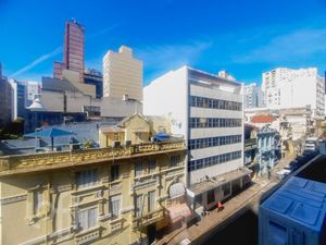 Image 7 - 896306