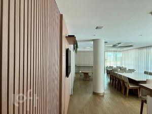 Image 35 - 896372