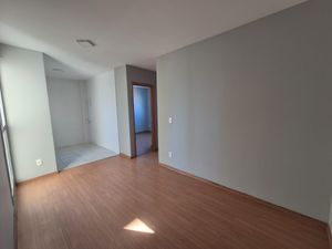 Image 8 - 896378