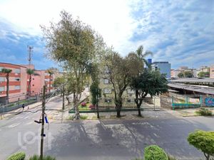 Image 28 - 896398