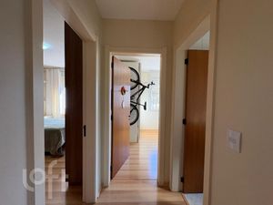 Image 15 - 896398