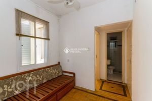 Image 3 - 896426