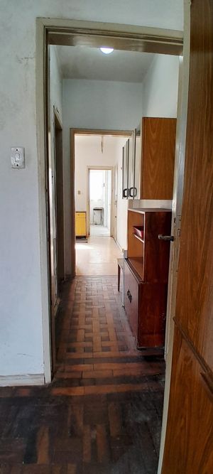 Image 10 - 896428